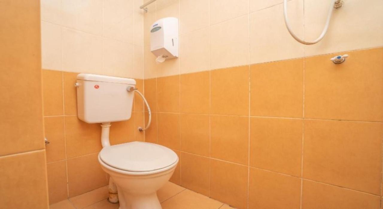 Hotel The Island Pekan Pangkor Екстер'єр фото